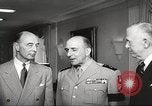 Standbild Omar Bradley Washington DC USA, 1951, aus Sekunde 19 historischem Filmmaterial Videoclip 65675059929