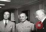 Standbild Omar Bradley Washington DC USA, 1951, aus Sekunde 28 historischem Filmmaterial Videoclip 65675059929