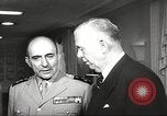 Standbild Omar Bradley Washington DC USA, 1951, aus Sekunde 38 historischem Filmmaterial Videoclip 65675059929