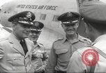 Standbild Allgemeine Vandenberg Taegu Korea, 1951, aus Sekunde 29 historischem Filmmaterial Videoclip 65675059930