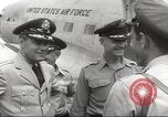Standbild Allgemeine Vandenberg Taegu Korea, 1951, aus Sekunde 30 historischem Filmmaterial Videoclip 65675059930