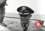 Standbild Allgemeine Vandenberg Taegu Korea, 1951, aus Sekunde 35 historischem Filmmaterial Videoclip 65675059930