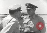 Immagine di Vandenberg generale Giappone, 1951, secondo 16 filmato di repertorio 65675059934