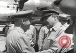 Immagine di Vandenberg generale Giappone, 1951, secondo 33 filmato di repertorio 65675059934
