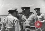 Immagine di Vandenberg generale Giappone, 1951, secondo 38 filmato di repertorio 65675059934