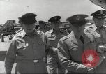 Immagine di Vandenberg generale Giappone, 1951, secondo 46 filmato di repertorio 65675059934