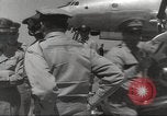 Immagine di Vandenberg generale Giappone, 1951, secondo 62 filmato di repertorio 65675059934