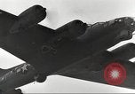 Standbild B-17 Flugzeuge europäische Theater, 1942, aus Sekunde 16 historischem Filmmaterial Videoclip 65675059936