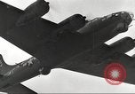Standbild B-17 Flugzeuge europäische Theater, 1942, aus Sekunde 20 historischem Filmmaterial Videoclip 65675059936