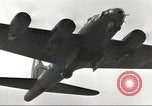 Standbild B-17 Flugzeuge europäische Theater, 1942, aus Sekunde 41 historischem Filmmaterial Videoclip 65675059936