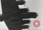 Standbild B-17 Flugzeuge europäische Theater, 1942, aus Sekunde 50 historischem Filmmaterial Videoclip 65675059936