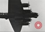 Standbild B-17 Flugzeuge europäische Theater, 1942, aus Sekunde 52 historischem Filmmaterial Videoclip 65675059936