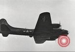 Standbild B-17 Flugzeuge europäische Theater, 1942, aus Sekunde 57 historischem Filmmaterial Videoclip 65675059936