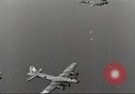 Standbild B-17 Flugzeuge europäische Theater, 1942, aus Sekunde 60 historischem Filmmaterial Videoclip 65675059936