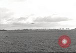 Standbild B-17 Flugzeuge europäische Theater, 1942, aus Sekunde 18 historischem Filmmaterial Videoclip 65675059937