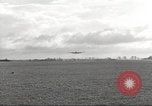 Standbild B-17 Flugzeuge europäische Theater, 1942, aus Sekunde 24 historischem Filmmaterial Videoclip 65675059937
