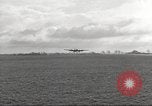 Standbild B-17 Flugzeuge europäische Theater, 1942, aus Sekunde 28 historischem Filmmaterial Videoclip 65675059937