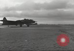 Standbild B-17 Flugzeuge europäische Theater, 1942, aus Sekunde 37 historischem Filmmaterial Videoclip 65675059937