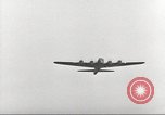 Standbild B-17 Flugzeuge europäische Theater, 1942, aus Sekunde 13 historischem Filmmaterial Videoclip 65675059938