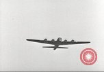 Standbild B-17 Flugzeuge europäische Theater, 1942, aus Sekunde 14 historischem Filmmaterial Videoclip 65675059938