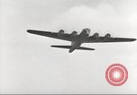 Standbild B-17 Flugzeuge europäische Theater, 1942, aus Sekunde 16 historischem Filmmaterial Videoclip 65675059938