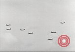 Standbild B-17 Flugzeuge europäische Theater, 1942, aus Sekunde 22 historischem Filmmaterial Videoclip 65675059938