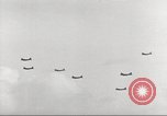 Standbild B-17 Flugzeuge europäische Theater, 1942, aus Sekunde 23 historischem Filmmaterial Videoclip 65675059938