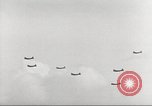 Standbild B-17 Flugzeuge europäische Theater, 1942, aus Sekunde 24 historischem Filmmaterial Videoclip 65675059938
