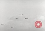 Standbild B-17 Flugzeuge europäische Theater, 1942, aus Sekunde 31 historischem Filmmaterial Videoclip 65675059938