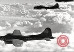 Standbild B-17 Flugzeuge europäische Theater, 1942, aus Sekunde 5 historischem Filmmaterial Videoclip 65675059939