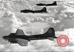 Standbild B-17 Flugzeuge europäische Theater, 1942, aus Sekunde 20 historischem Filmmaterial Videoclip 65675059939