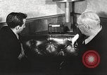 Immagine di Harry Truman Washington DC USA, 1951, secondo 42 filmato di repertorio 65675059944
