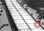 Immagine di Autostrada sopraelevata New York City USA, 1930, secondo 11 filmato di repertorio 65675059948