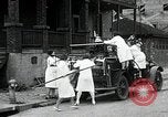 Standbild weibliche Feuerwehrleute Chalfont Pennsylvania USA, 1930, aus Sekunde 27 historischem Filmmaterial Videoclip 65675059952