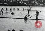Immagine di Logrolling Longview Washington USA, 1930, secondo 34 filmato di repertorio 65675059954