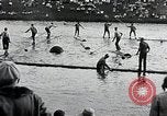 Immagine di Logrolling Longview Washington USA, 1930, secondo 38 filmato di repertorio 65675059954