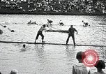 Immagine di Logrolling Longview Washington USA, 1930, secondo 44 filmato di repertorio 65675059954