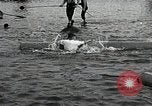 Immagine di Logrolling Longview Washington USA, 1930, secondo 57 filmato di repertorio 65675059954