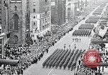 Immagine di Ottantaduesima Airborne Division New York City USA, 1946, secondo 23 filmato di repertorio 65675059956