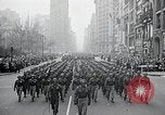 Immagine di Ottantaduesima Airborne Division New York City USA, 1946, secondo 40 filmato di repertorio 65675059956