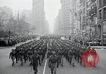 Immagine di Ottantaduesima Airborne Division New York City USA, 1946, secondo 41 filmato di repertorio 65675059956