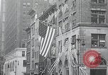 Immagine di Ottantaduesima Airborne Division New York City USA, 1946, secondo 42 filmato di repertorio 65675059956
