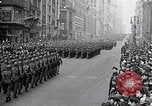 Immagine di Ottantaduesima Airborne Division New York City USA, 1946, secondo 48 filmato di repertorio 65675059956