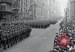 Immagine di Ottantaduesima Airborne Division New York City USA, 1946, secondo 49 filmato di repertorio 65675059956
