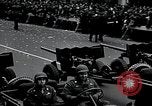 Immagine di Ottantaduesima Airborne Division New York City USA, 1946, secondo 58 filmato di repertorio 65675059956