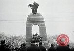 Standbild General Eisenhower Kanada, 1946, aus Sekunde 7 historischem Filmmaterial Videoclip 65675059957