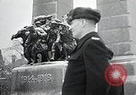 Standbild General Eisenhower Kanada, 1946, aus Sekunde 9 historischem Filmmaterial Videoclip 65675059957