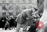 Standbild General Eisenhower Kanada, 1946, aus Sekunde 18 historischem Filmmaterial Videoclip 65675059957