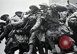 Standbild General Eisenhower Kanada, 1946, aus Sekunde 28 historischem Filmmaterial Videoclip 65675059957