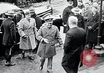 Standbild General Eisenhower Kanada, 1946, aus Sekunde 29 historischem Filmmaterial Videoclip 65675059957